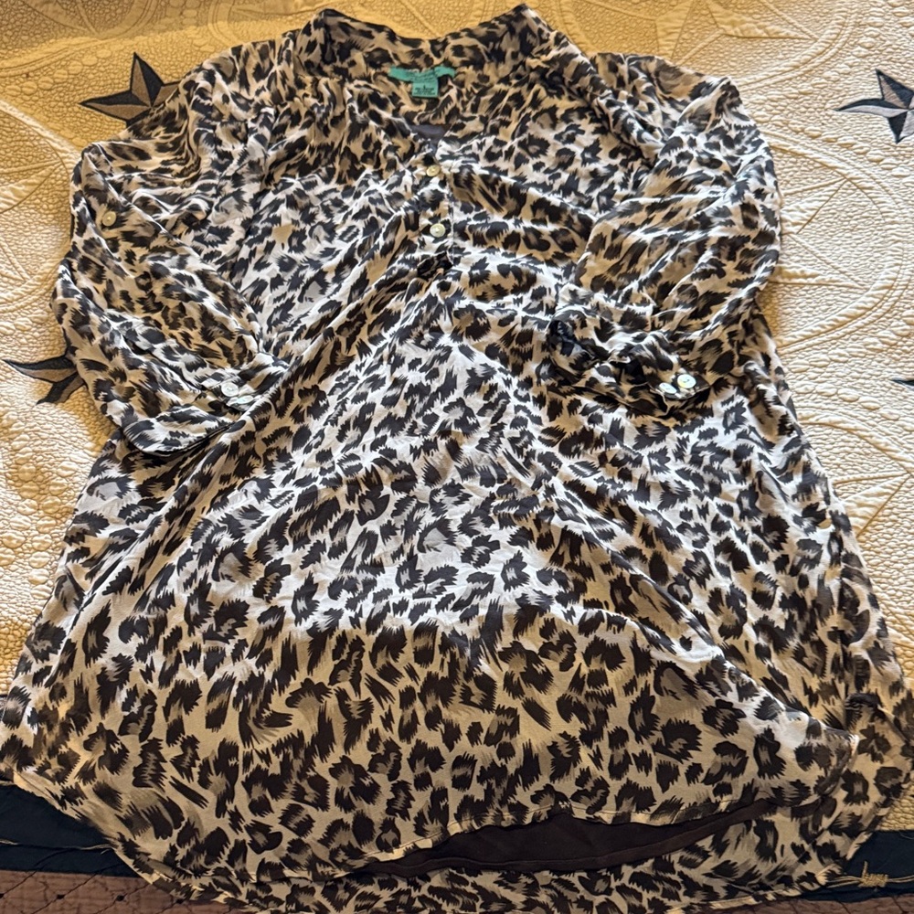 Chic Leopard Print Midi Dress